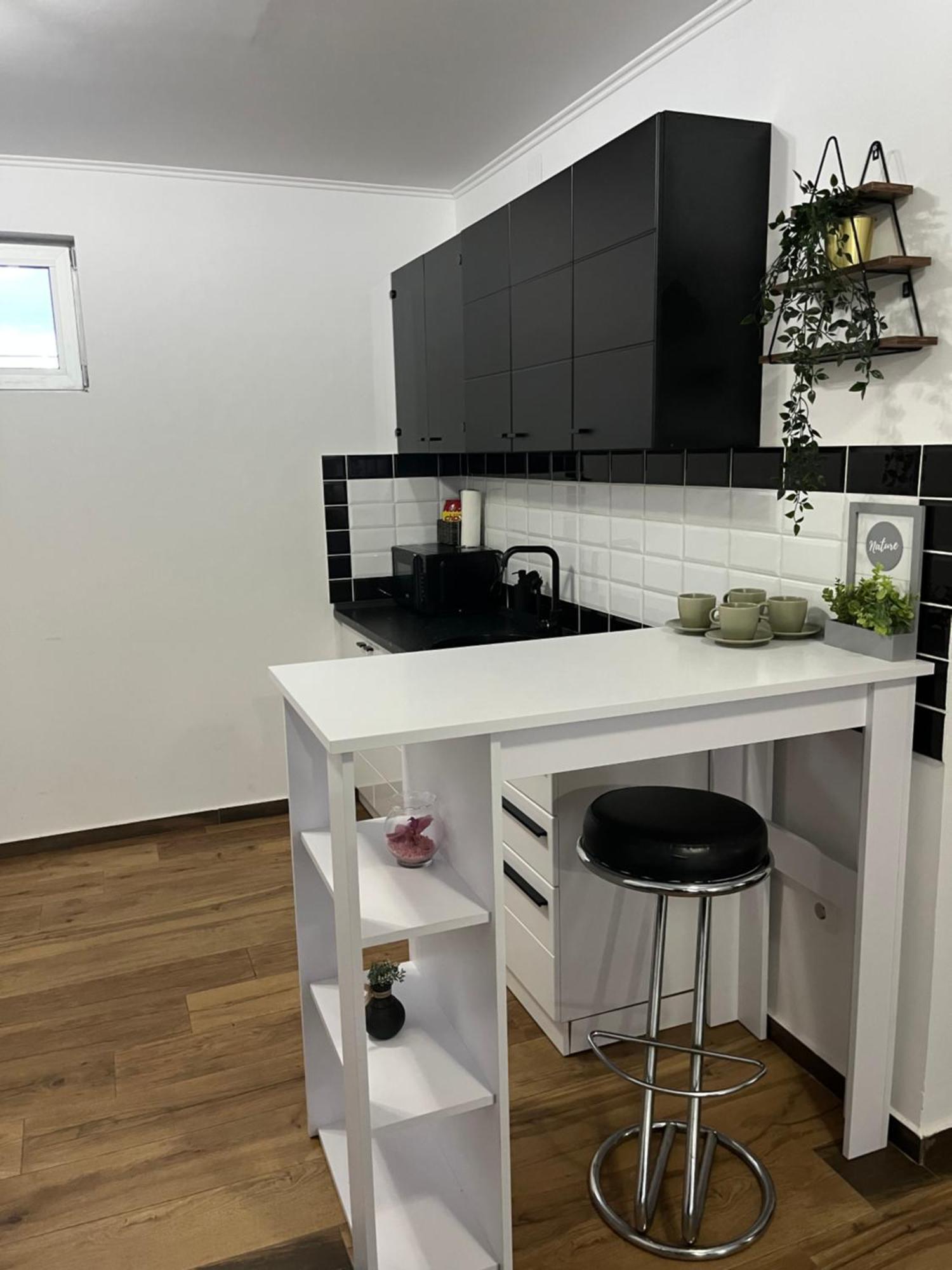 בלגרד Airport Sky Apartments Lux מראה חיצוני תמונה